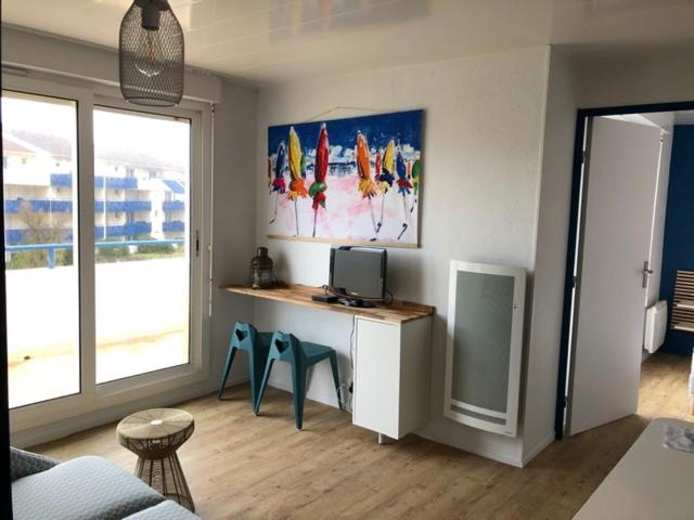 VUE OCEAN avec TERRASSE 30 m2 - 2 CHAMBRES parking privatif et piscine en été - Appartamento con Vista Mare - 15