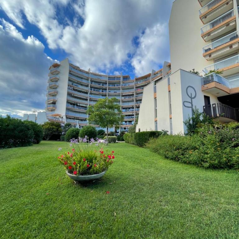 Appartement JEAN BART , avec parking privé, meublé tourisme classé 3 étoiles - Appartement 1 Chambre avec Terrasse - 10