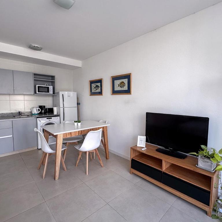 RentUp - Monoambiente en Palermo con balcon y piscina en la terraza - Estudio con balcón - 8