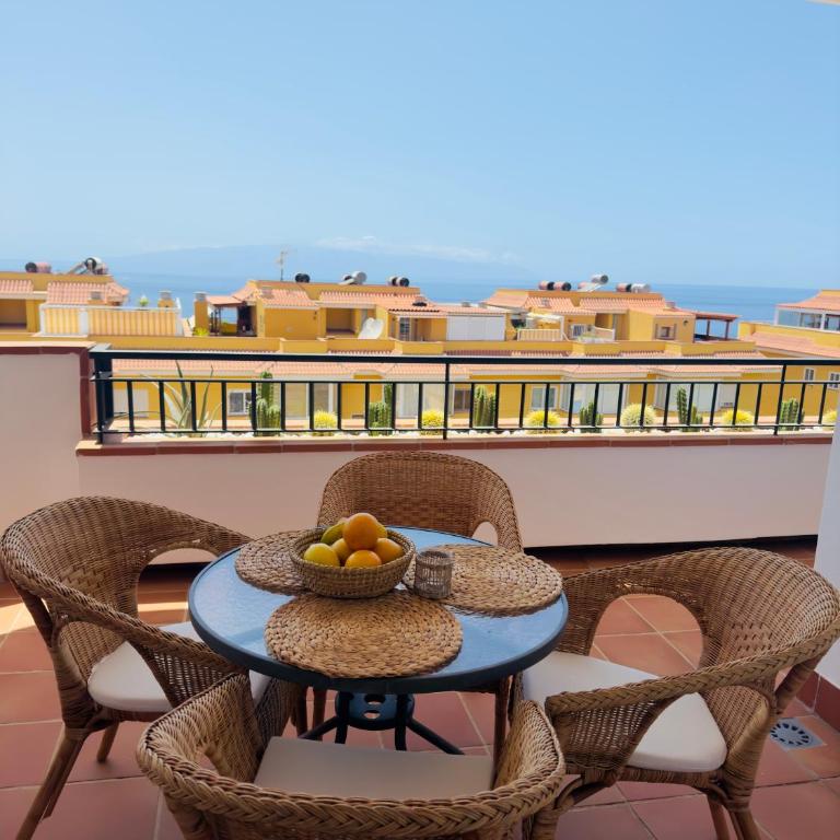 Casa Heidi - Pool - Sunsets - Ocean - Cliffs - Two-Bedroom Apartment with Terrace and Sea View - 13