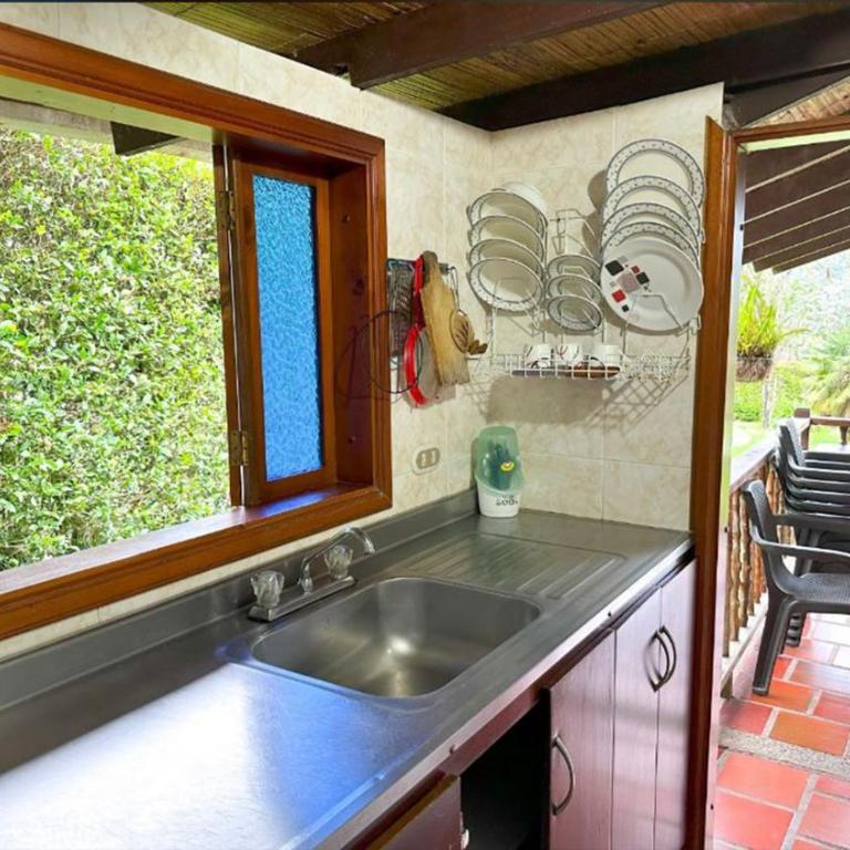 Finca con piscina los Eucaliptos Cali- Pance - Casa con 1 dormitorio - 2