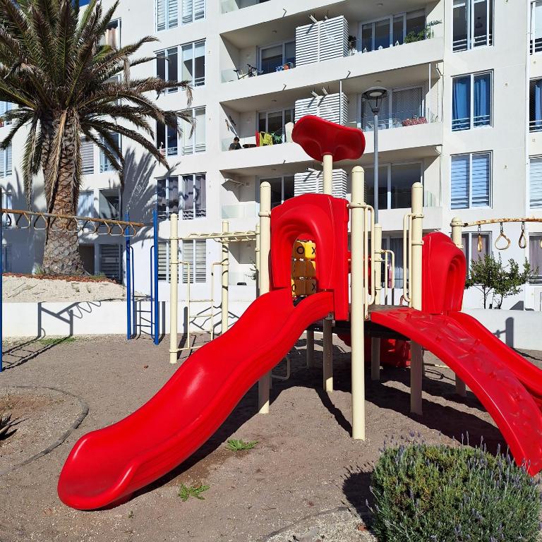 Hermoso departamento en Av Pacifico - La Serena - Two-Bedroom Apartment - 17
