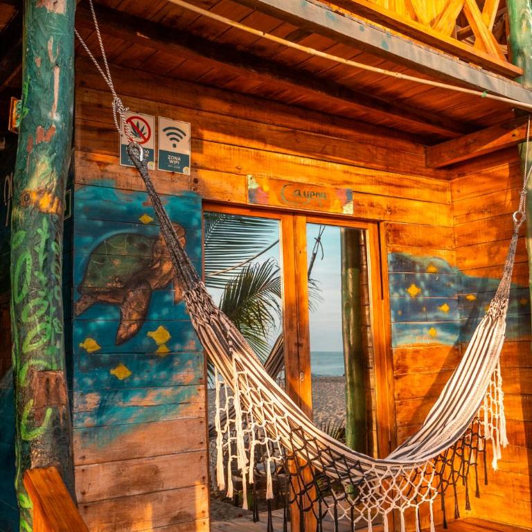 the mompe beach hostal - Habitación Doble con balcón y vistas al mar - 2
