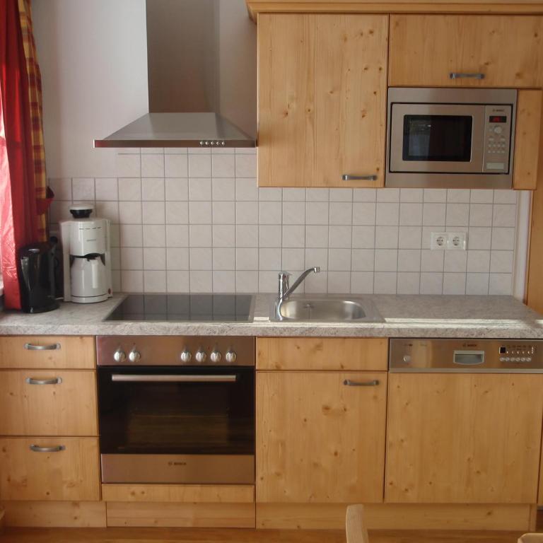 Flachauer Bergkristall - Large Two-Bedroom Apartment with Terrace - 3