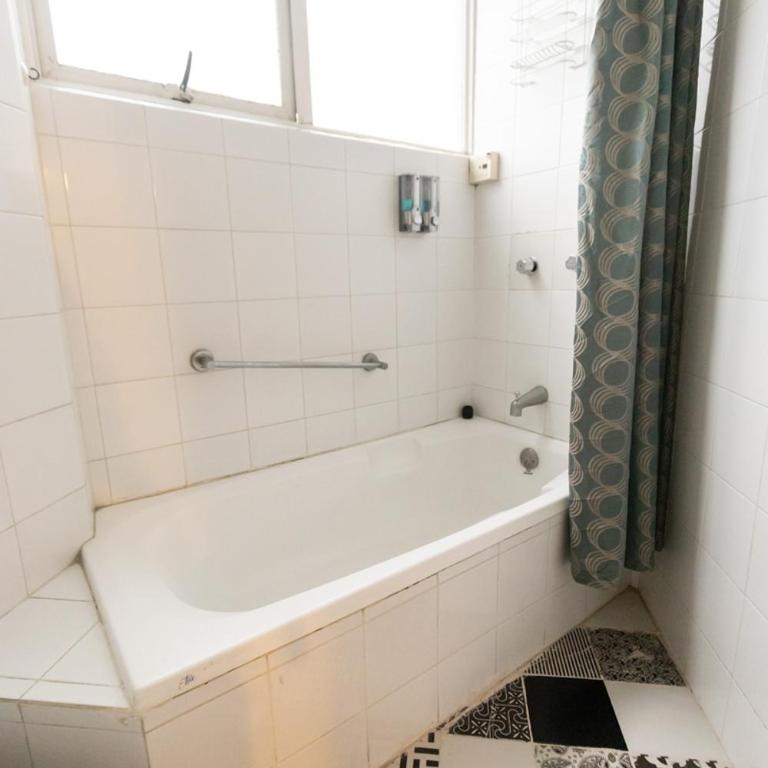 Satya Suites & Portal San Angel Flats - Standard Studio - 4