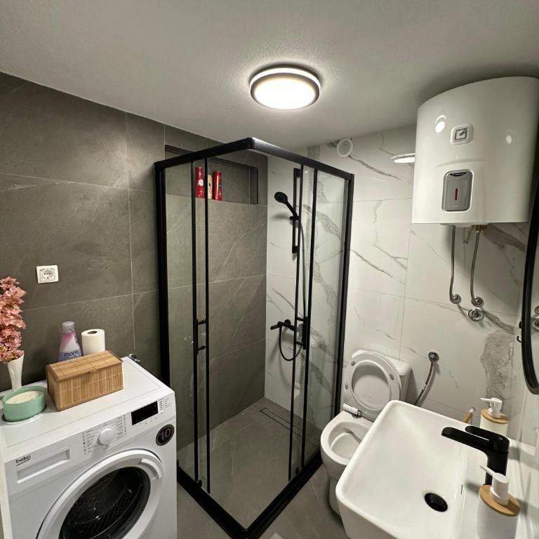 Twins House - Two-Bedroom Apartment - 3