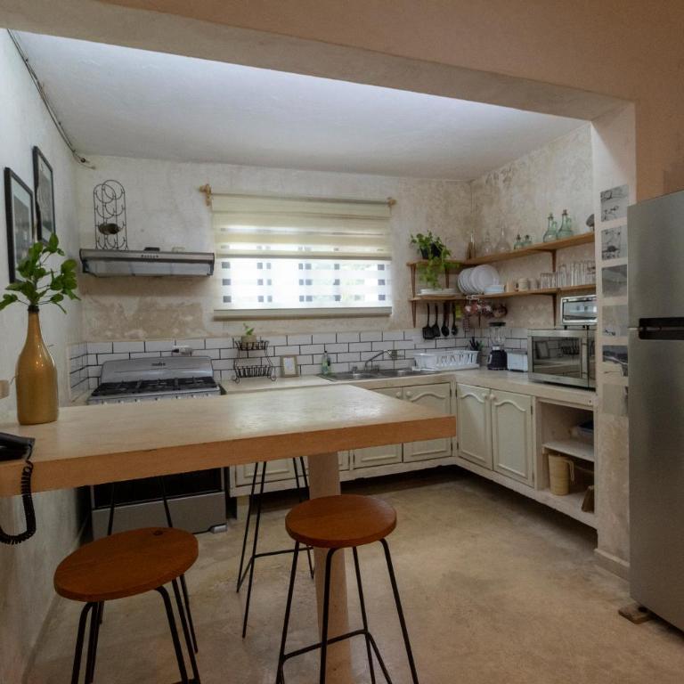 Casa Itza - Habitación Doble con baño privado - 4