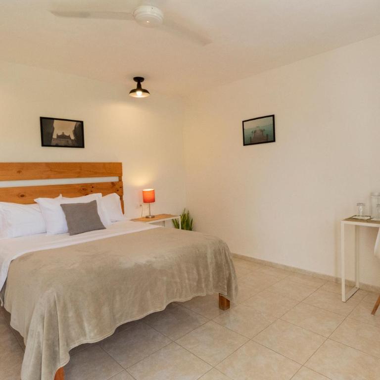 Casa Itza - Habitación Doble con baño privado - 8