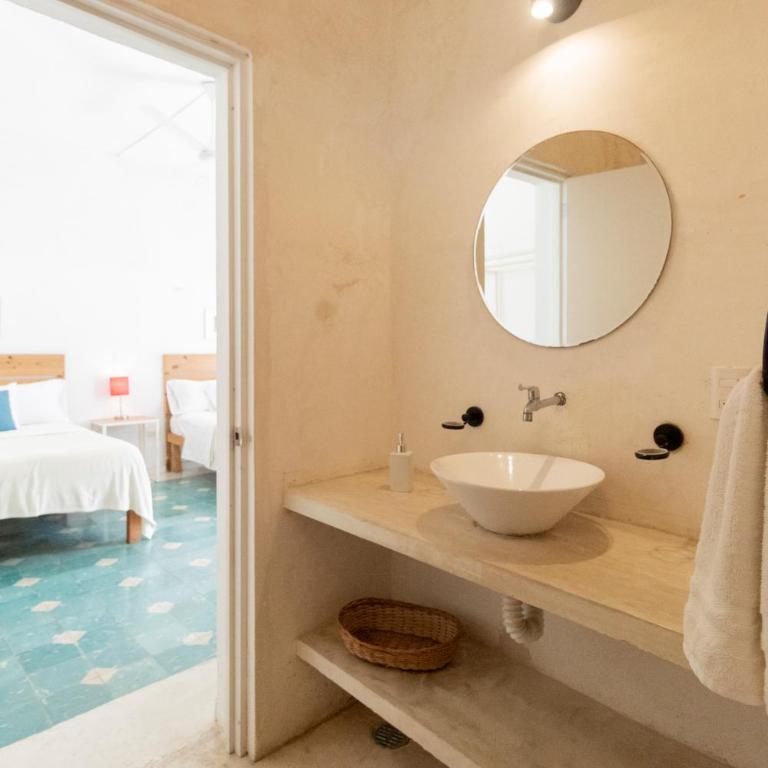 Casa Itza - Habitación Doble con baño privado - 7