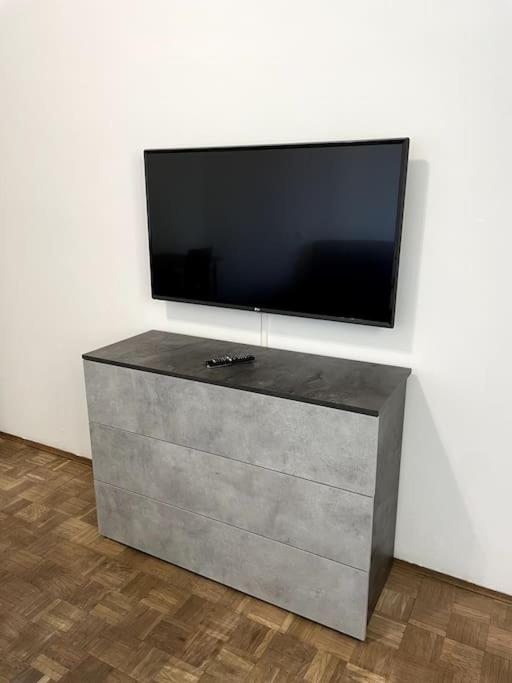 Arte in Mantova - Appartamento con 2 Camere da Letto - 31