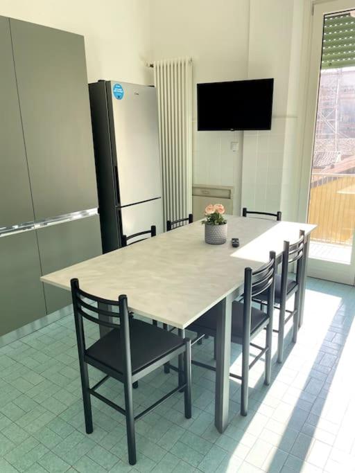 Arte in Mantova - Appartamento con 2 Camere da Letto - 7