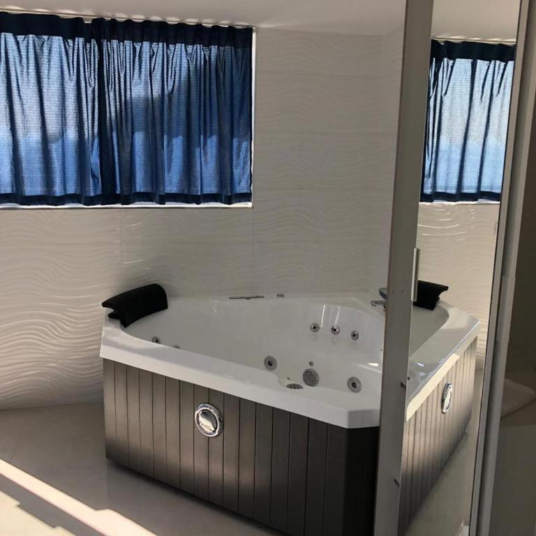 Taormina loview - One-Bedroom Apartment - 2
