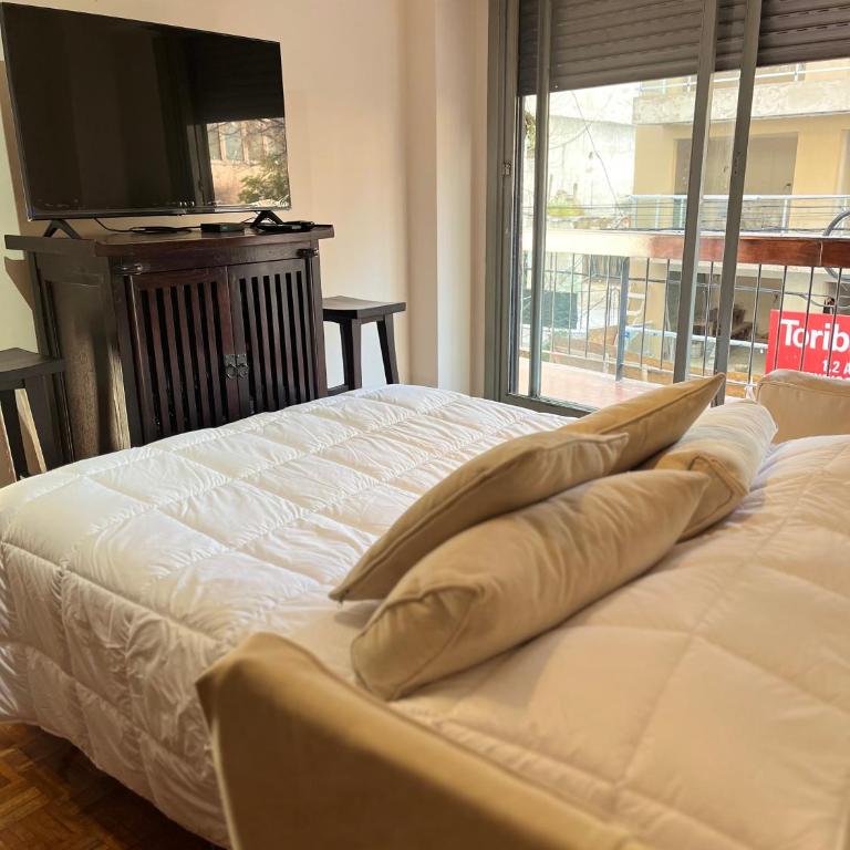 Confort y Estilo - Apartamento de 1 Dormitorio con balcón y vistas a la ciudad - 15