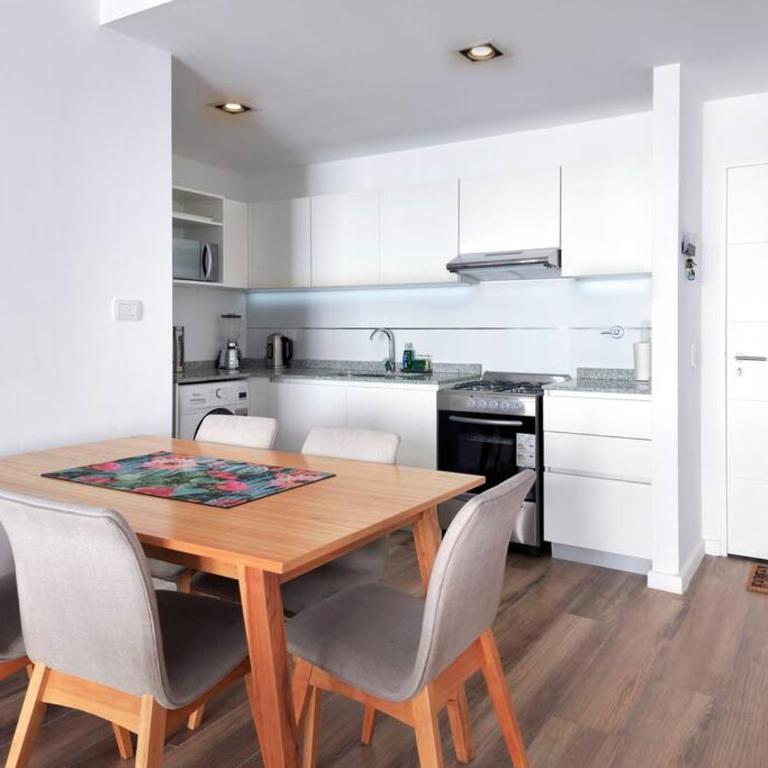 Mid-Long term rental Apartment with balcony - Apartamento de 1 dormitorio - 13
