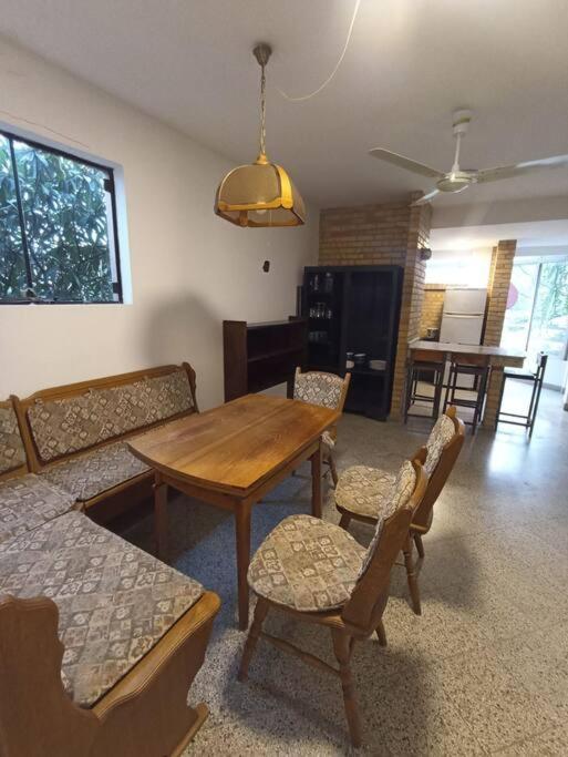Amplio departamento céntrico - Apartamento de 2 dormitorios - 1