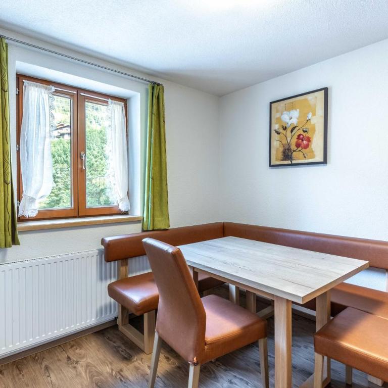 Apartment Anton Huter - Apartment mit 2 Schlafzimmern - 5