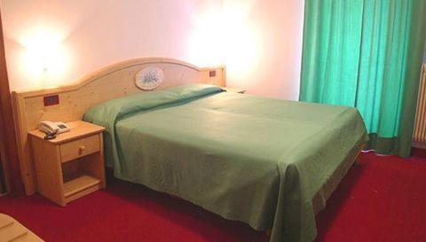 Hotel Tosa - Double or Twin Room with Private Bathroom - 5