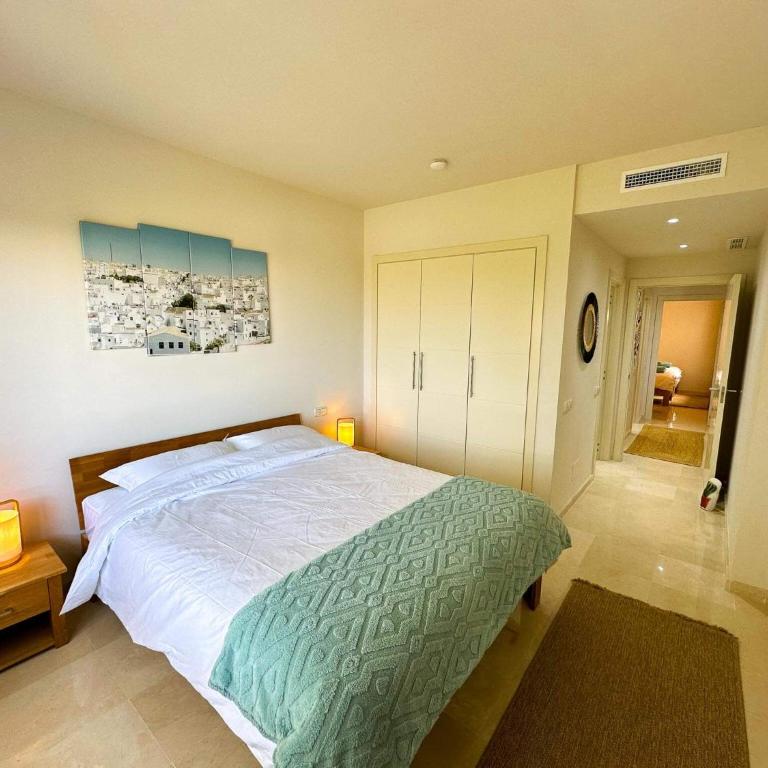 Alcazaba Lagoon 512 - Two-Bedroom Apartment - 3