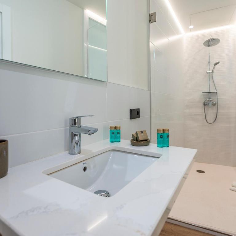 iloftmalaga Pasaje Chinitas - One-Bedroom Apartment - Fresca 6 - 9