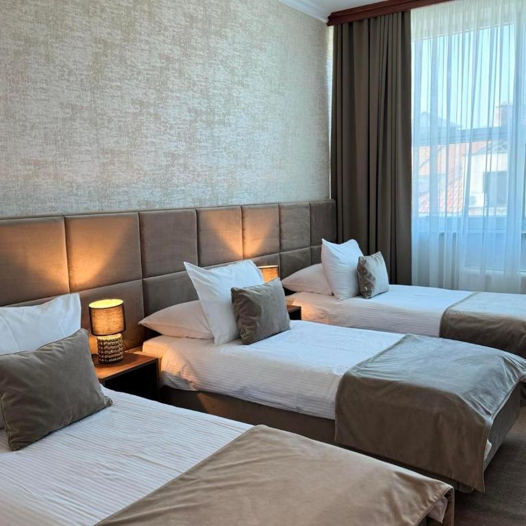 Hotel Vidović - Superior Trokrevetna Soba - 14