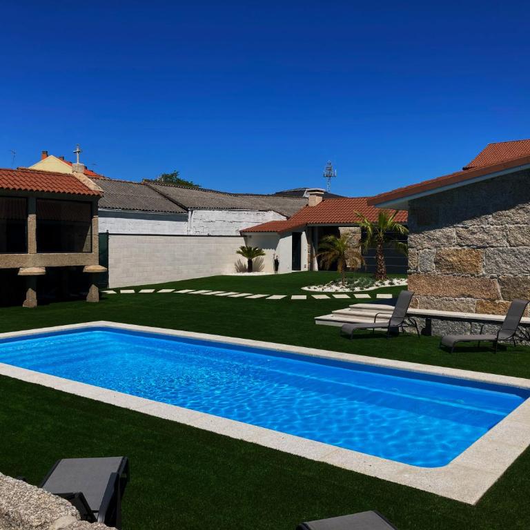 Casa Sarita - Six-Bedroom House - 11