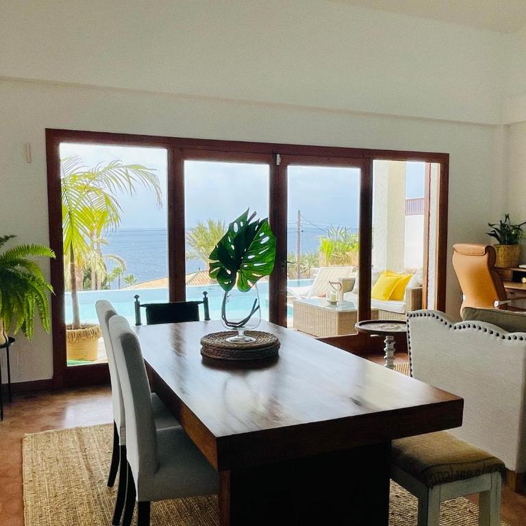 Punta Zafiro Villa on Granadas Tropical Coast - Three-Bedroom Villa - 12