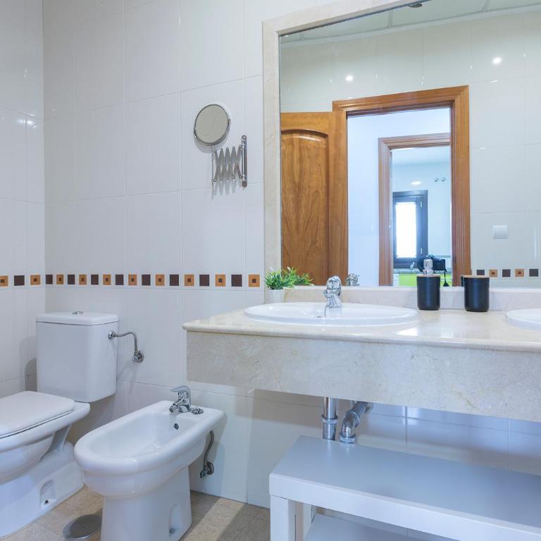 Santa Catalina Patio Andaluz - Apartamento de 3 dormitorios - 14