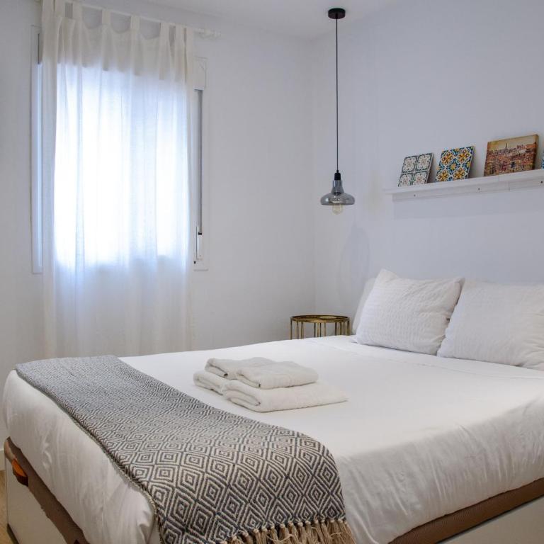 Apartamento moderno en Triana 2 dormitorios y aire acondicionado - Apartamento de 2 dormitorios - 75