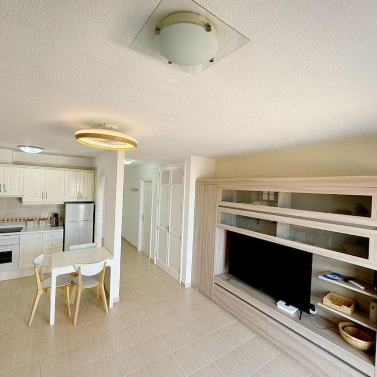 Bright apartment with sea and montain view at Los Cristianos - Apartamento de 1 dormitorio - 20