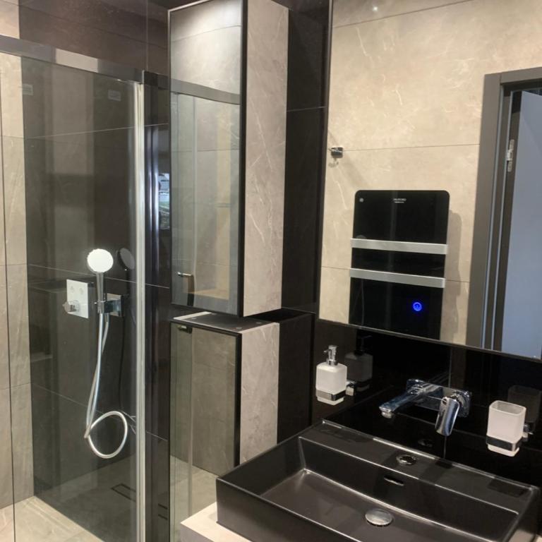 Maison Jacuzzi - Villa - 17