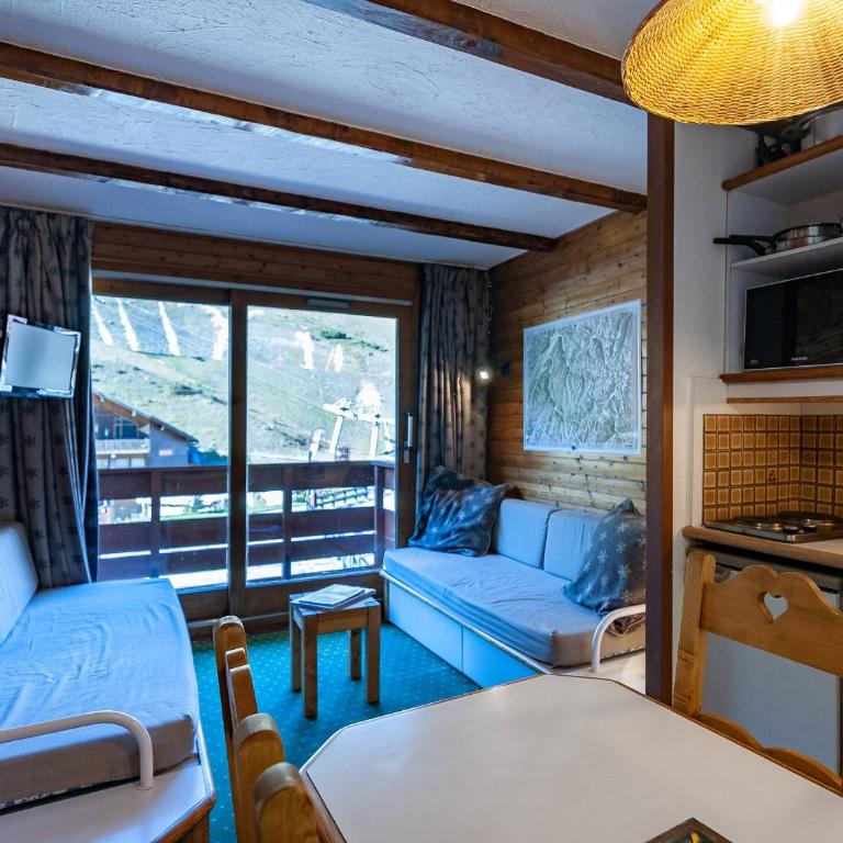 Appartement à Méribel Mottaret - Pied des pistes, balcon, casier à skis - Studio - 2