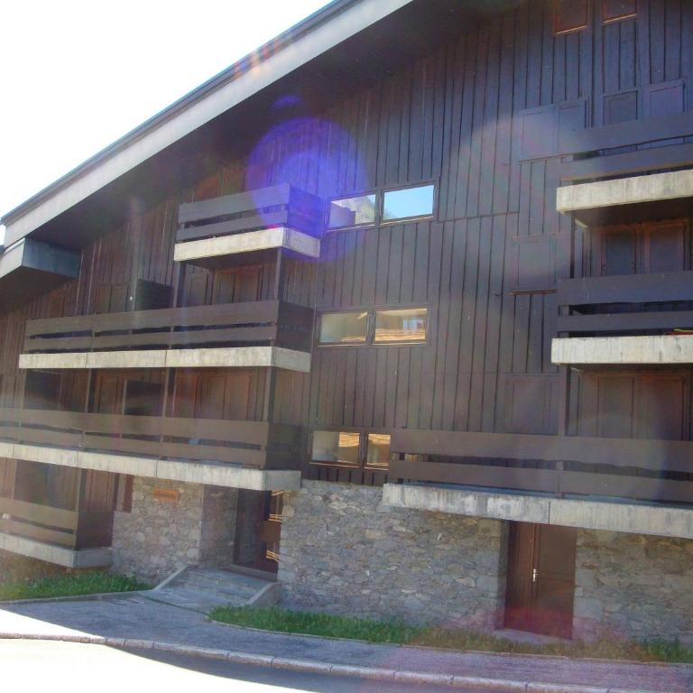 Studio rénové avec balcon à Méribel, idéal pour vacances ski - FR-1-355-76 - Studio - 8