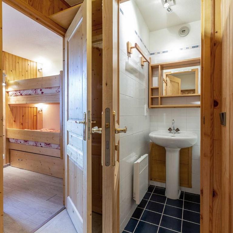 Charmant appartement avec balcon, WIFI et ascenseur à Méribel - Studio - 8