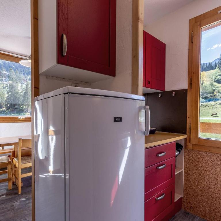 2P au pied des pistes, 2 balcons, lumineux, proche école de ski et commerces, animaux permis - FR-1-356-301 - Apartamento (4 adultos) - 3