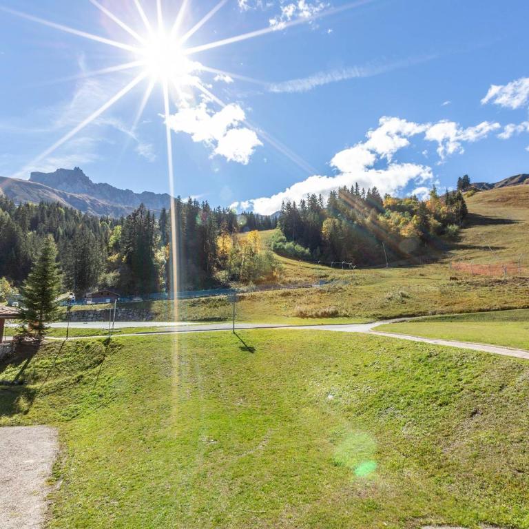 2P au pied des pistes, 2 balcons, lumineux, proche école de ski et commerces, animaux permis - FR-1-356-301 - Apartamento (4 adultos) - 9