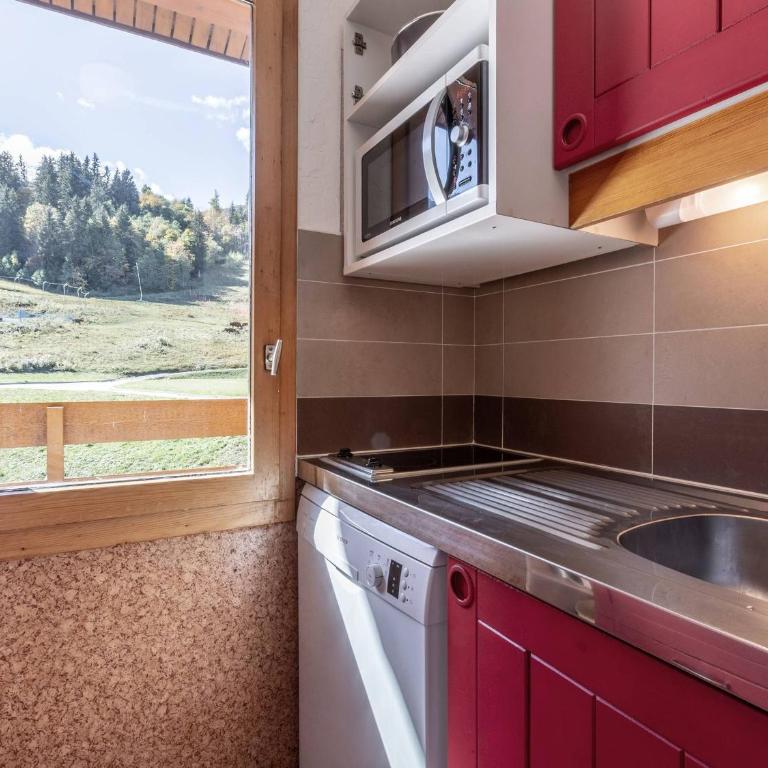2P au pied des pistes, 2 balcons, lumineux, proche école de ski et commerces, animaux permis - FR-1-356-301 - Apartamento (4 adultos) - 13