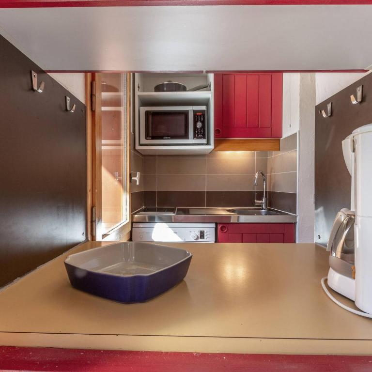 2P au pied des pistes, 2 balcons, lumineux, proche école de ski et commerces, animaux permis - FR-1-356-301 - Apartamento (4 adultos) - 15