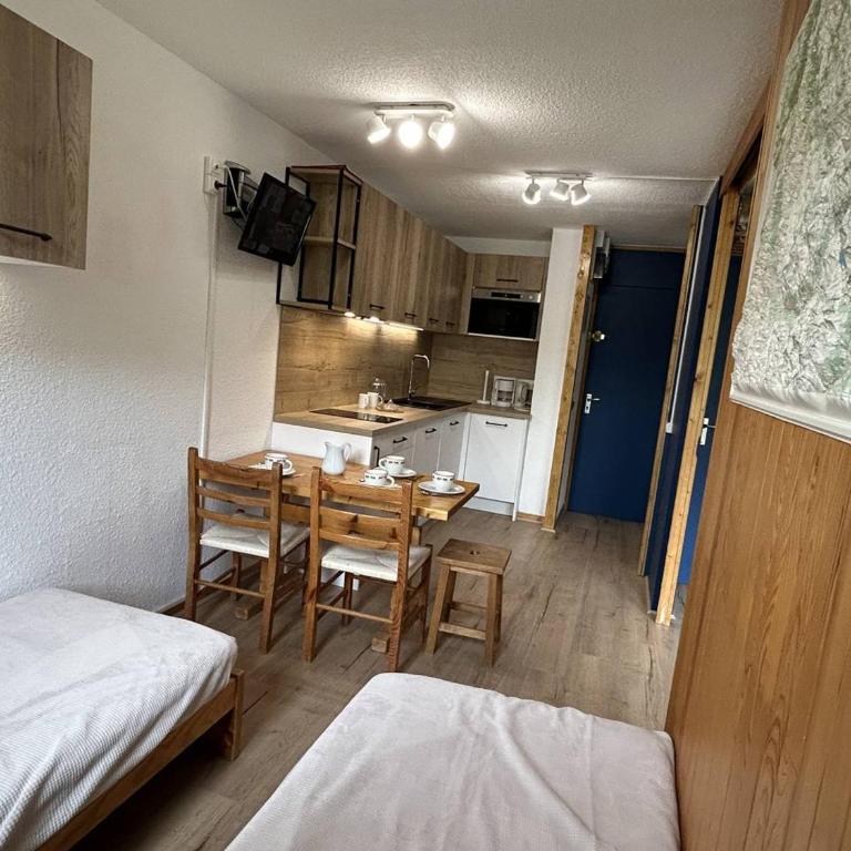 Studio divisible avec balcon, proche des pistes, animaux admis - FR-1-355-161 - Studio - 5