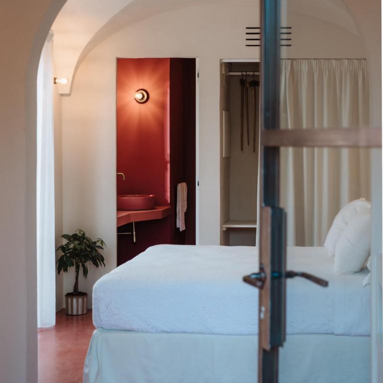 OZIO - Il trullo rosso - Camera Matrimoniale Familiare - 15