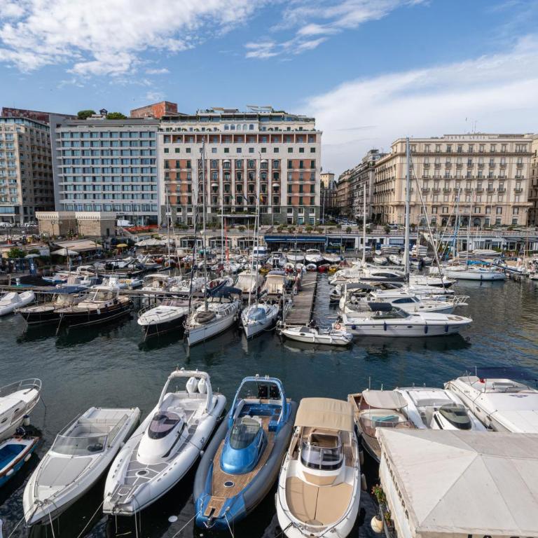 Suite Marinari - One-Bedroom Apartment - 12