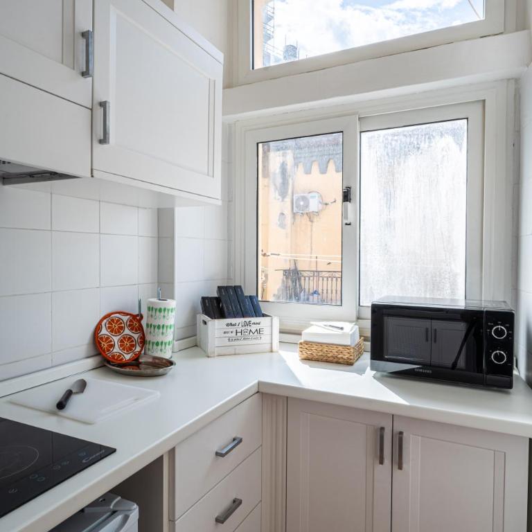 Suite Marinari - One-Bedroom Apartment - 28