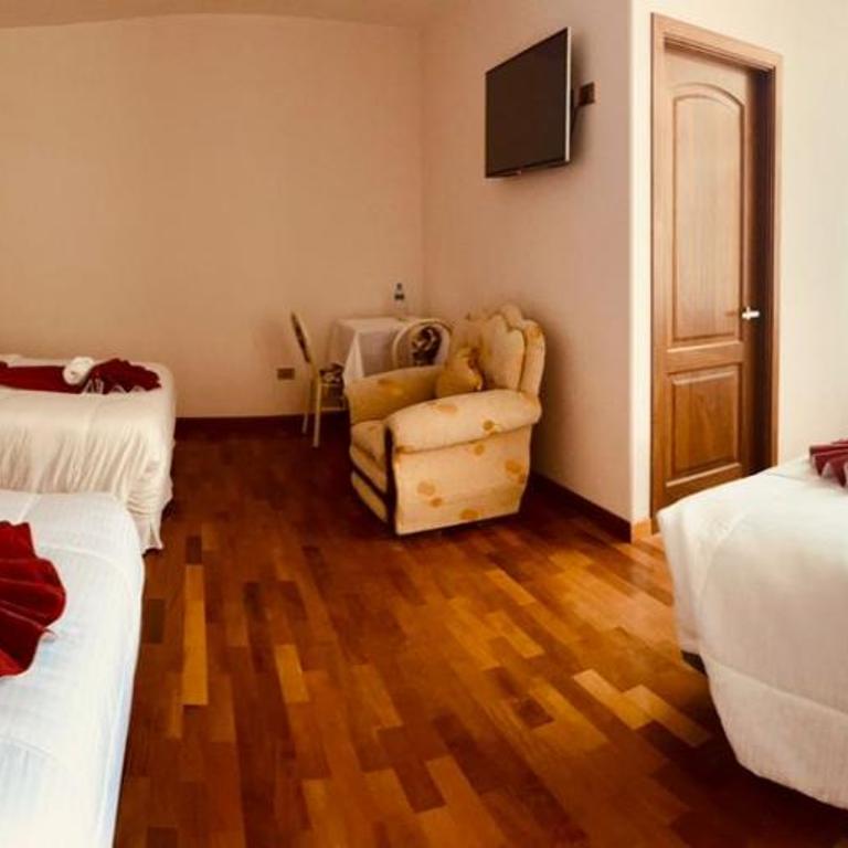 Hostal Alvasar - Habitación Doble Familiar - 10