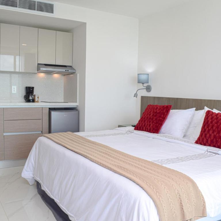 Brand new studio at the beach, sunset view - Apartamento de 1 dormitorio - 52