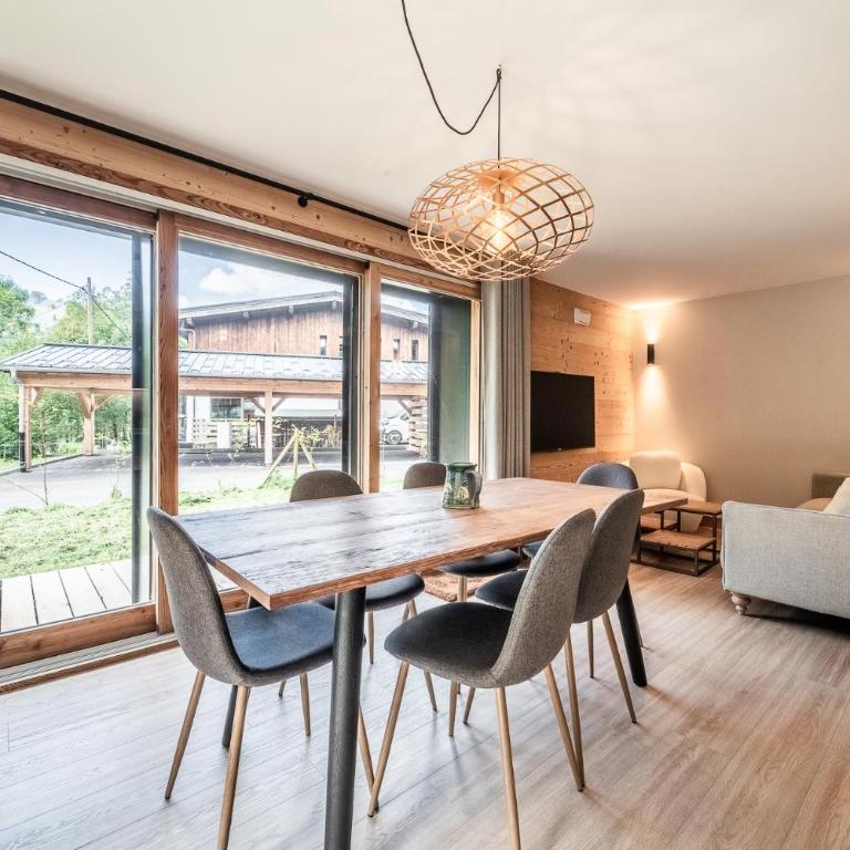 CHALET PASCAL A02 : Splendide T4 neuf avec jardin privatif et jacuzzi - Apartment - 1