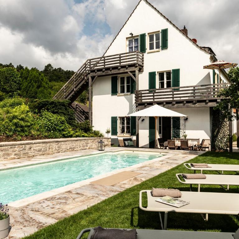 Exklusives Ferienhaus in Top Lage mit Pool, Sauna, Terrasse - Der Johannishof - Haus mit 6 Schlafzimmern - 1