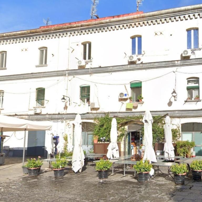 Suite Marinari - One-Bedroom Apartment - 23