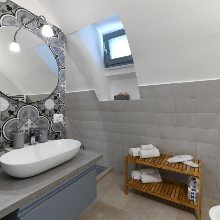 La Scala del Borgo - Suite con Balcone - 14