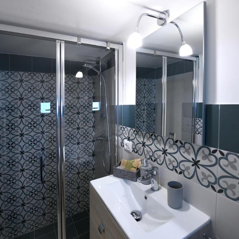 La Scala del Borgo - Suite con Balcone - 23