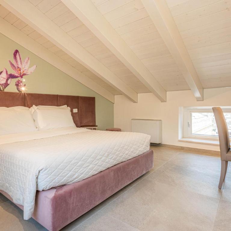 Profumi di Primavera Luxury Rooms & Suite - Camera Matrimoniale - 4