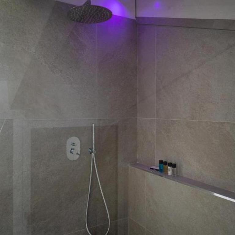 Profumi di Primavera Luxury Rooms & Suite - Camera Quadrupla - 18